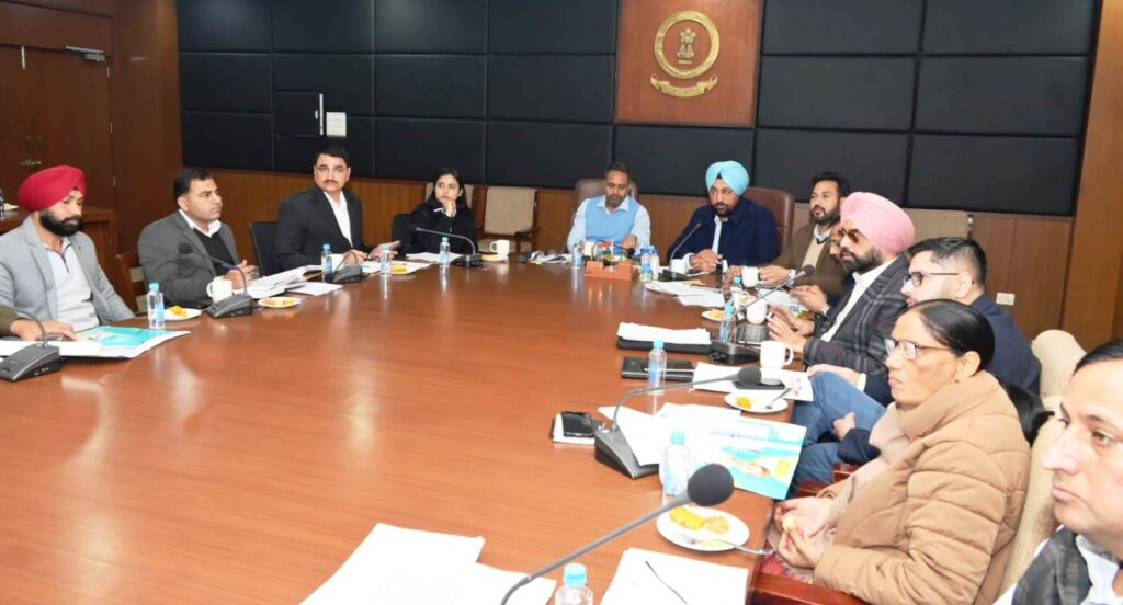 ਹਿੱਟ ਐਂਡ ਰਨ ਸਬੰਧੀ ਪੈਡਿੰਗ ਪਏ ਕੇਸਾਂ ਦਾ ਜਲਦ ਤੋਂ ਜਲਦ ਨਿਪਟਾਰਾ ਕਰਨਾ ਬਣਾਇਆ ਜਾਵੇ ਯਕੀਨੀ-ਡਿਪਟੀ ਕਮਿਸ਼ਨਰ,ਬਠਿੰਡਾ