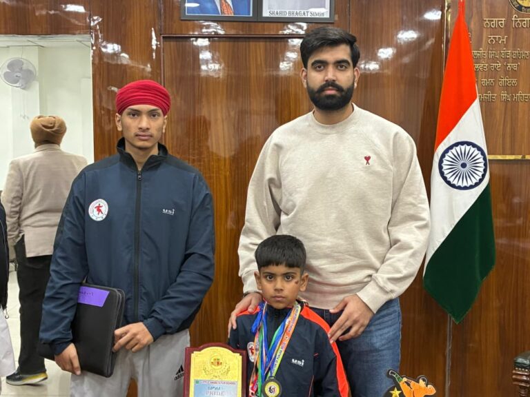 ਮੇਅਰ ਪਦਮਜੀਤ ਸਿੰਘ ਮਹਿਤਾ ਨੇ ਨੰਨ੍ਹੇ-ਨੌਜਵਾਨ ਮਾਰਸ਼ਲ ਆਰਟਸ ਮੈਡਲ ਜੇਤੂਆਂ ਨੂੰ ਕੀਤਾ ਸਨਮਾਨਿਤ-ਬਠਿੰਡਾ